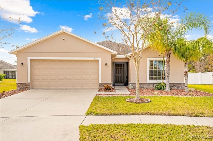 Spectacular Newer Home in Briar Oaks - Move-In Ready!

This - Beach Home for sale in Hudson, Florida on Beachhouse.com