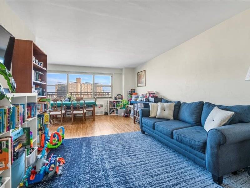 PANORAMIC, UNOBSTRUCTED OCEAN VIEWS FROM EVERY ROOM.  WAKE UP TO - Beach Condo for sale in Brooklyn, New York on Beachhouse.com