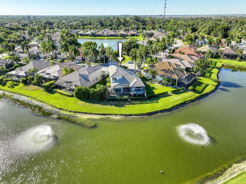 ***RARE PRIVATE POOL HOME***This exceptionally rare builders - Beach Home for sale in West Palm Beach, Florida on Beachhouse.com