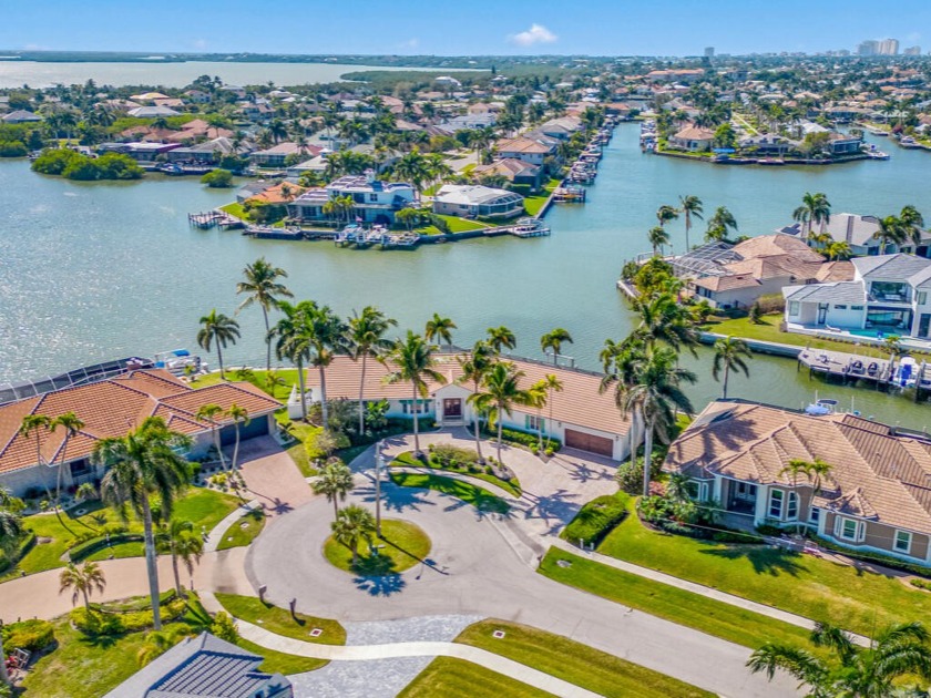 Positioned perfectly to capture breathtaking vistas, with - Beach Home for sale in Marco Island, Florida on Beachhouse.com