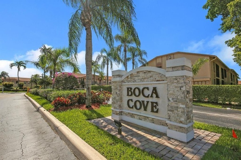Welcome home! This bright and spacious 2-bedroom, 2-bath condo - Beach Condo for sale in Boca Raton, Florida on Beachhouse.com