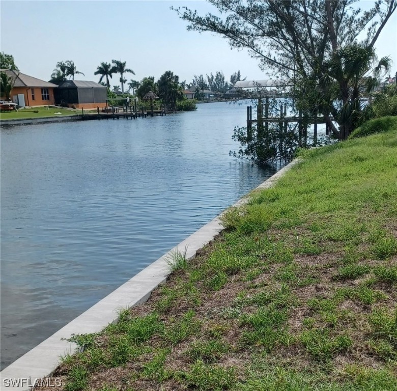 SOUTHERN EXPOSURE GULF ACCESS LOT - NO BRIDGES!! NEW SEAWALL HAS - Beach Lot for sale in Cape Coral, Florida on Beachhouse.com