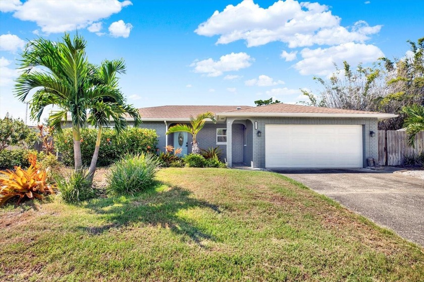 Under contract-accepting backup offers. WELCOME TO THIS - Beach Home for sale in Largo, Florida on Beachhouse.com