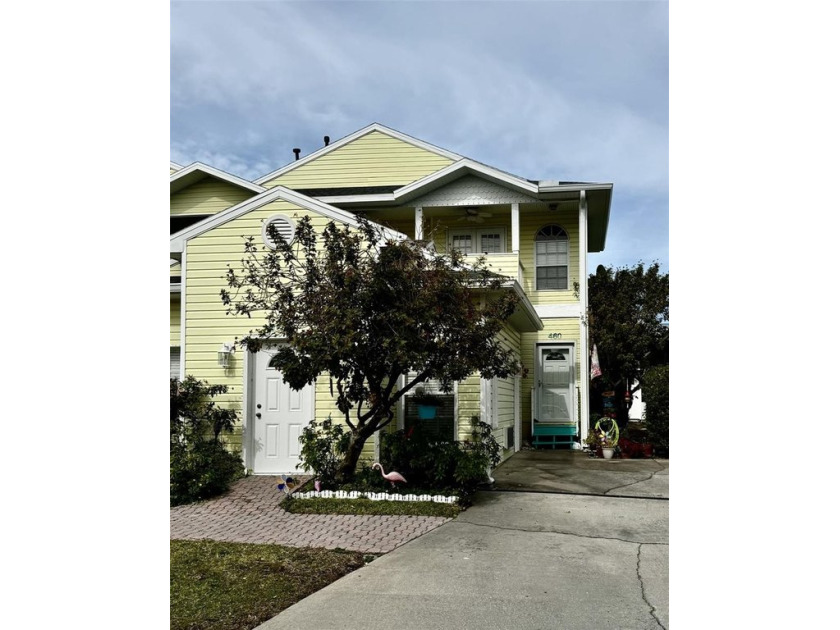 This is your lucky day!  Townhomes in this location RARELY come - Beach Townhome/Townhouse for sale in Dunedin, Florida on Beachhouse.com