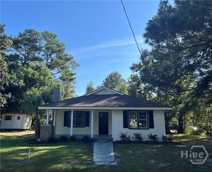 Enjoy Your Quiet Life In Middle Of Historic Thunderbolt and - Beach Home for sale in Savannah, Georgia on Beachhouse.com