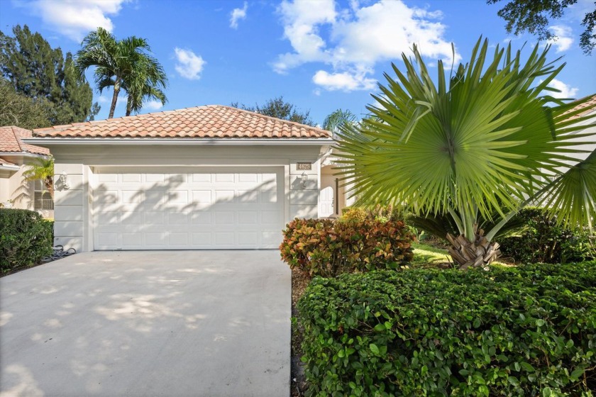 Immaculate 3 bed 2 bath pool home nestled on a quiet dead end - Beach Home for sale in Delray Beach, Florida on Beachhouse.com