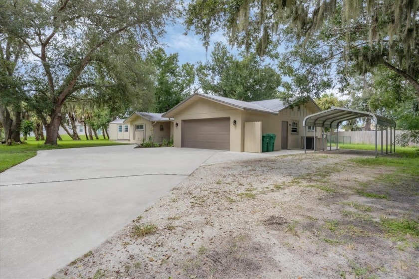 This charming and meticulously maintained 3 bedroom, 2 bath, 2 - Beach Home for sale in Port Charlotte, Florida on Beachhouse.com