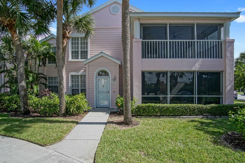 Tastefully decorated and fully equipped 2BR/2BA split-plan condo - Beach Condo for sale in Stuart, Florida on Beachhouse.com