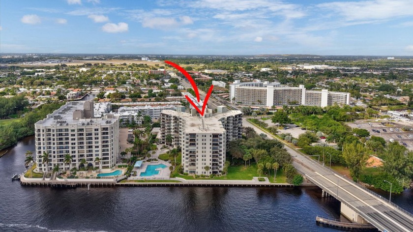 Totally remodeled 1/1.5 waterfront condo, just 1/2 mile to the - Beach Condo for sale in Pompano Beach, Florida on Beachhouse.com