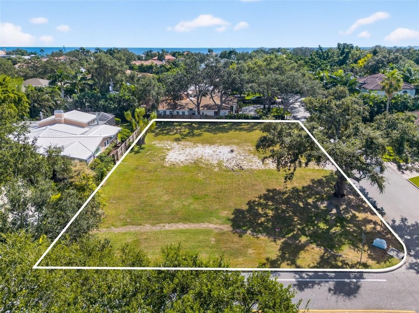 Rare opportunity to build on one of the most elevated and - Beach Lot for sale in St. Petersburg, Florida on Beachhouse.com