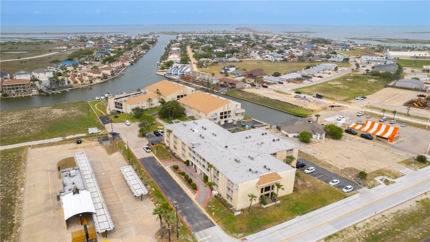 Nestled by the canal lies a charming 3-bed, 2-bath hideaway - Beach Condo for sale in Corpus Christi, Texas on Beachhouse.com