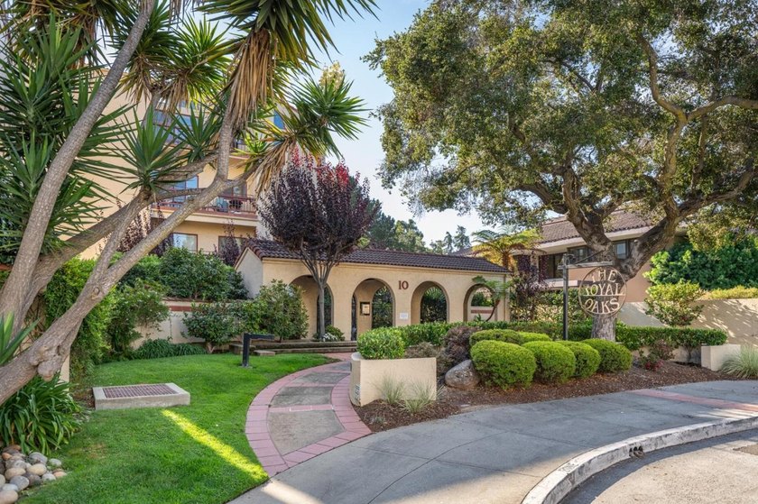 Finally, a home that does not ask you to compromise. Designed to - Beach Condo for sale in San Mateo, California on Beachhouse.com
