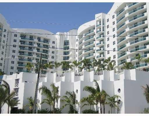 Location, Location. take advantage of one of the best panoramic - Beach Condo for sale in North  Bay  Village, Florida on Beachhouse.com