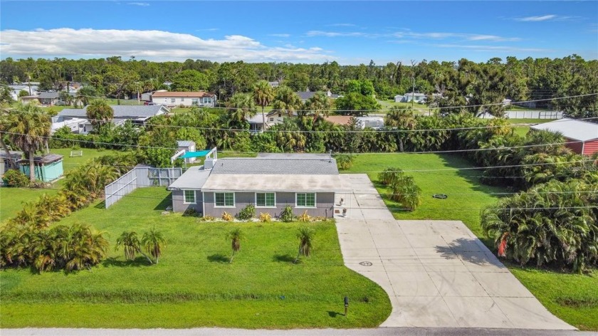 Completely Updated 4-Bedroom Home in Englewood that's updated - Beach Home for sale in Englewood, Florida on Beachhouse.com