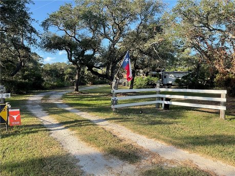 7.968 acres totally private.  4 wooded acres with an additional - Beach Home for sale in Rockport, Texas on Beachhouse.com