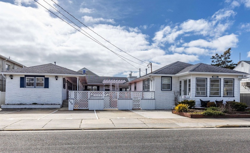 CLOSE TO BEACH & SUNSET LAKE! Situated in a lovely area in a - Beach Condo for sale in Wildwood Crest, New Jersey on Beachhouse.com