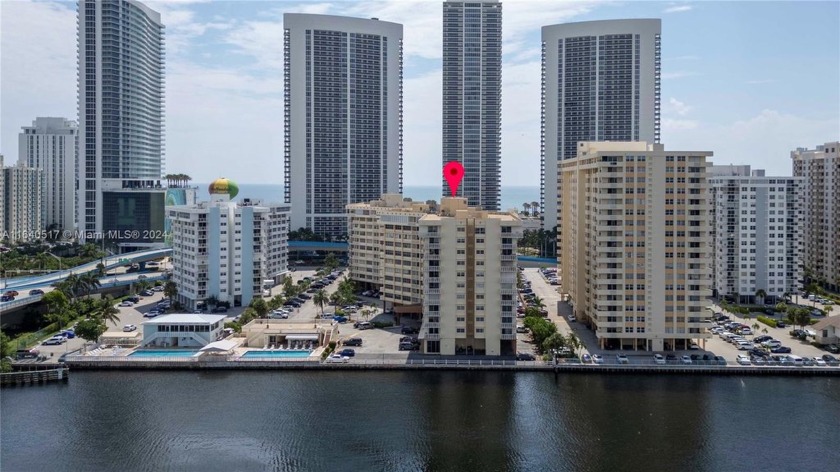 Absolutely Magnificent unit, totally renovated, bright - Beach Condo for sale in Hallandale Beach, Florida on Beachhouse.com