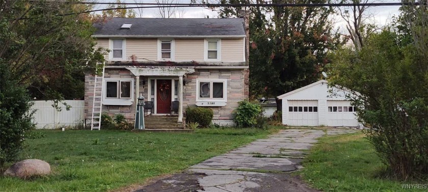 3 bed 1 bath home located in porter/Ransomville NY. This - Beach Home for sale in Ransomville, New York on Beachhouse.com