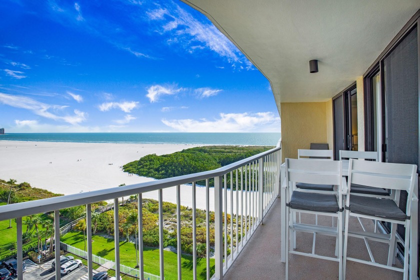 This bright beachfront 2bed/2bath condo has unobstructed long - Beach Condo for sale in Marco Island, Florida on Beachhouse.com