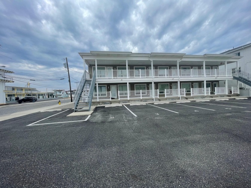 Wow!! Unobstructed ocean views. This adorable year-round 1 - Beach Condo for sale in Wildwood Crest, New Jersey on Beachhouse.com