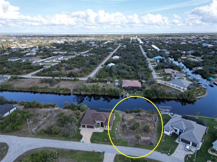 Oversized Waterfront Lot with 99 feet of water frontage - Beach Lot for sale in Port Charlotte, Florida on Beachhouse.com