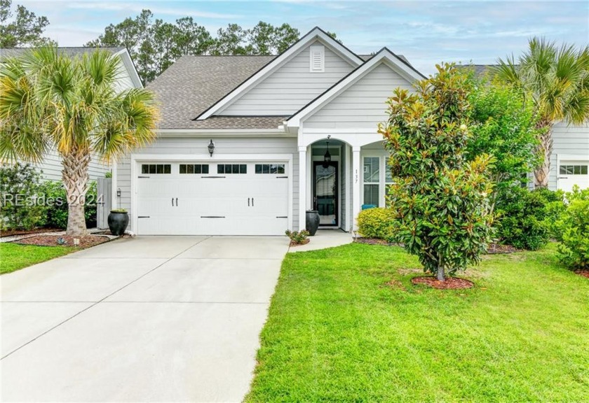 This Donegal Model has 3 bedrooms plus an office. Endless - Beach Home for sale in Bluffton, South Carolina on Beachhouse.com