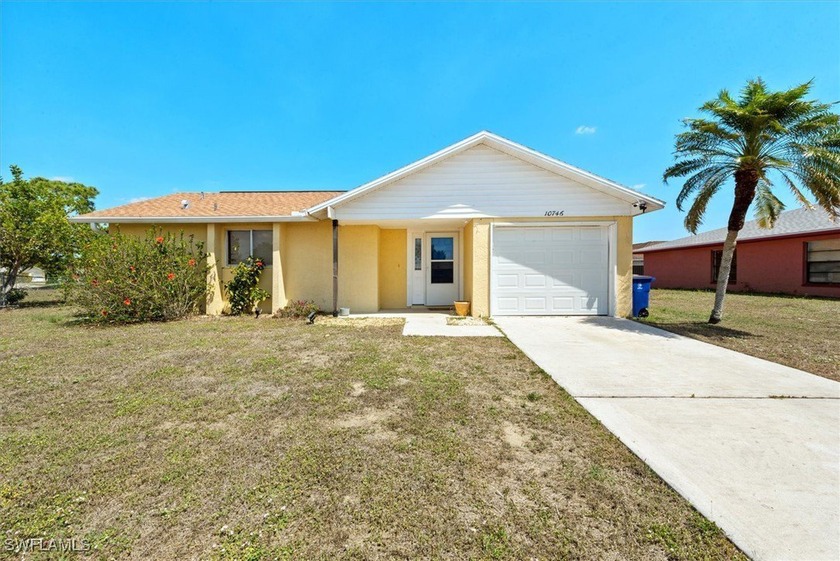 Buyer's financing fell through and we are back on the market - Beach Home for sale in Lehigh Acres, Florida on Beachhouse.com