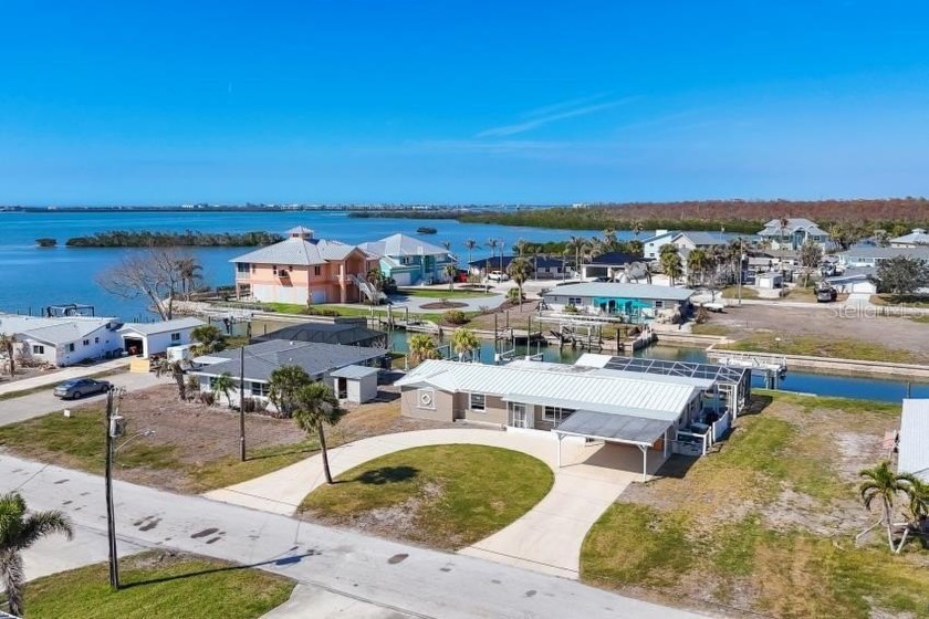 Waterfront dream-A Blank Canvas for Your Vision!! Welcome to - Beach Home for sale in Englewood, Florida on Beachhouse.com