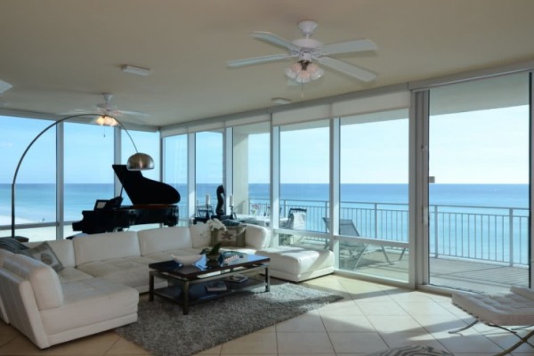 Seabliss ~ Chic, 4 Bedroom, Gulf Front, Luxury Condo - Beach Vacation Rentals in Destin, Florida on Beachhouse.com