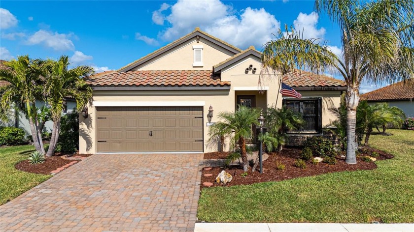 PRICE IMPROVEMENT FOR THIS stunning home with an over-sized lot - Beach Home for sale in Nokomis, Florida on Beachhouse.com