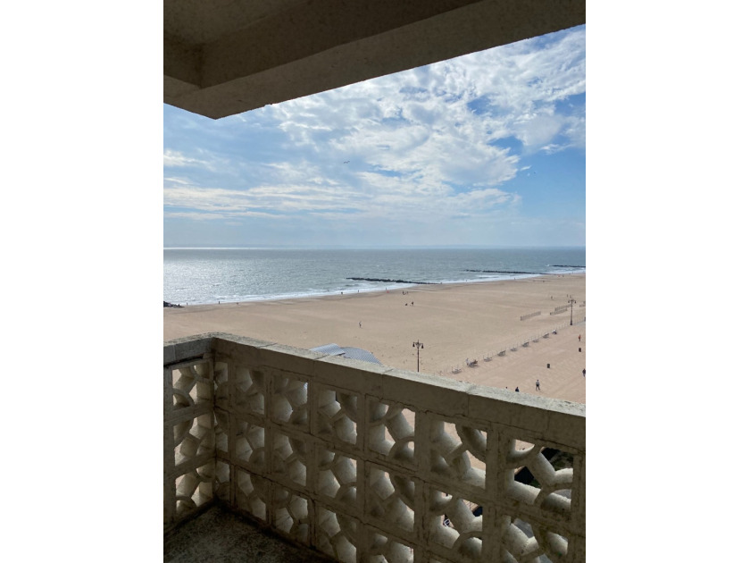 Beautiful studio with large balcony and ocean view ! Nicely - Beach Apartment for sale in Brooklyn, New York on Beachhouse.com