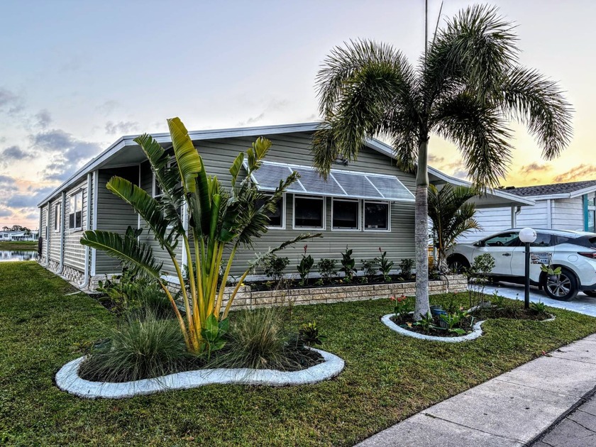 318 Sunshine Ave - Beach Home for sale in North Fort Myers, Florida on Beachhouse.com