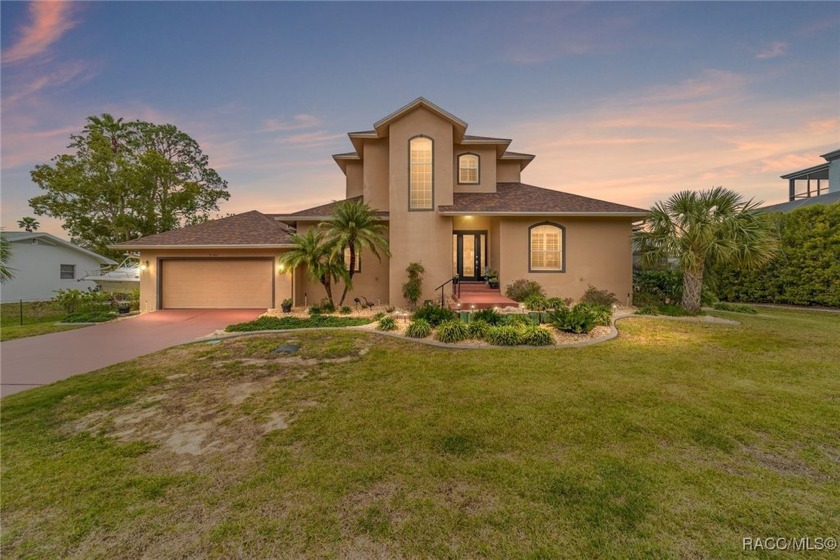 One-of-a-Kind home in Riverhaven Village with gorgeous views of - Beach Home for sale in Homosassa, Florida on Beachhouse.com
