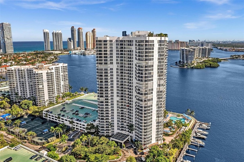 IN AVENTURA, MYSTIC POINTE TOWER 500!! 2 BED/ 2 BATH INTRACOSTAL - Beach Condo for sale in Aventura, Florida on Beachhouse.com