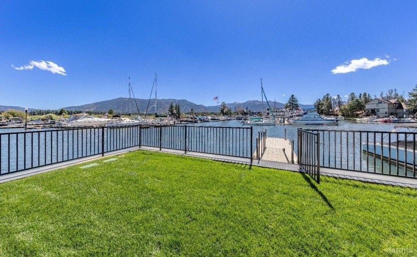 A beautiful and updated three bedroom, three bathroom end unit - Beach Townhome/Townhouse for sale in South Lake Tahoe, California on Beachhouse.com