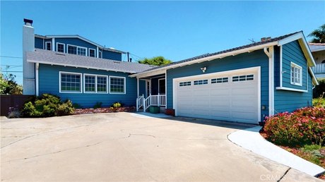 Welome to this remodeled and upgraded Lower Riviera home, just - Beach Home for sale in Redondo Beach, California on Beachhouse.com