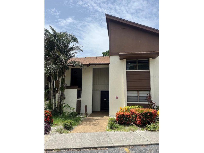 *Motivated seller who is offering $10,000.00 to buyer towards - Beach Condo for sale in Bradenton, Florida on Beachhouse.com