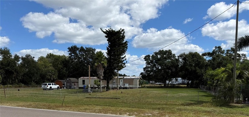 Under contract-accepting backup offers. Build your DREAM HOME - Beach Home for sale in Gibsonton, Florida on Beachhouse.com