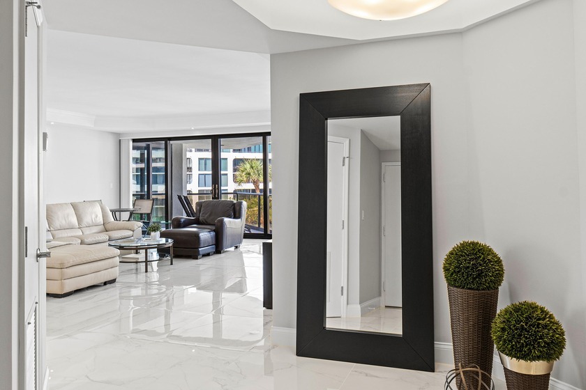 Enjoy spectacular sunrise-to-sunset views from three balconies - Beach Condo for sale in Palm Beach, Florida on Beachhouse.com