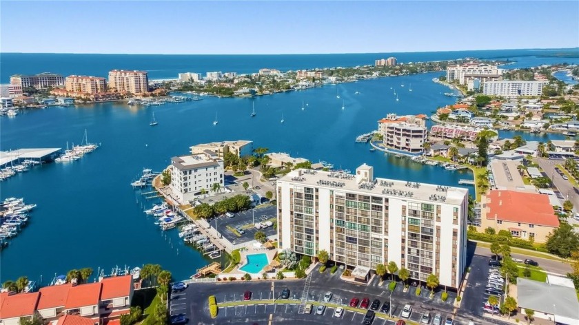 BEST DEAL IN CLEARWATER BEACH!!!  This 6th floor unit is nicely - Beach Condo for sale in Clearwater Beach, Florida on Beachhouse.com