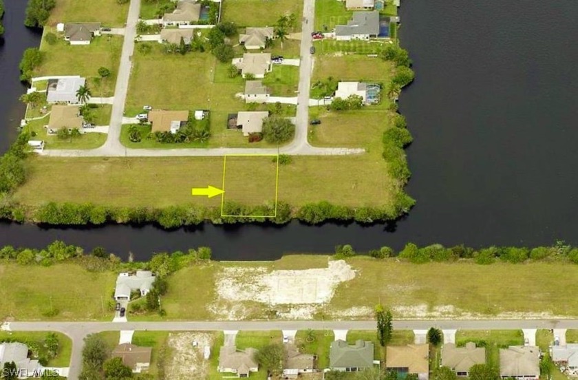 FRESHWATER lot with SOUTHERN rear exposure, in highly desirable - Beach Lot for sale in Cape Coral, Florida on Beachhouse.com