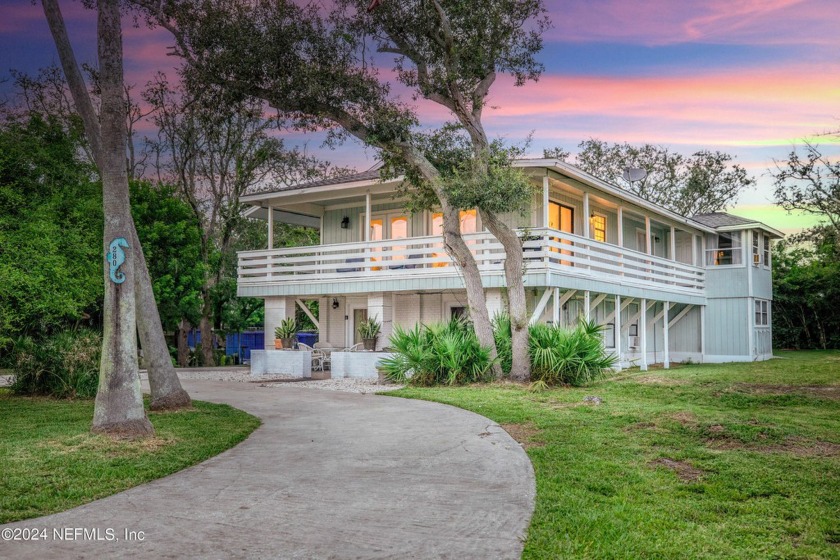 This versatile 4-bedroom, 2-bathroom + Office home is an ideal - Beach Home for sale in St Augustine, Florida on Beachhouse.com