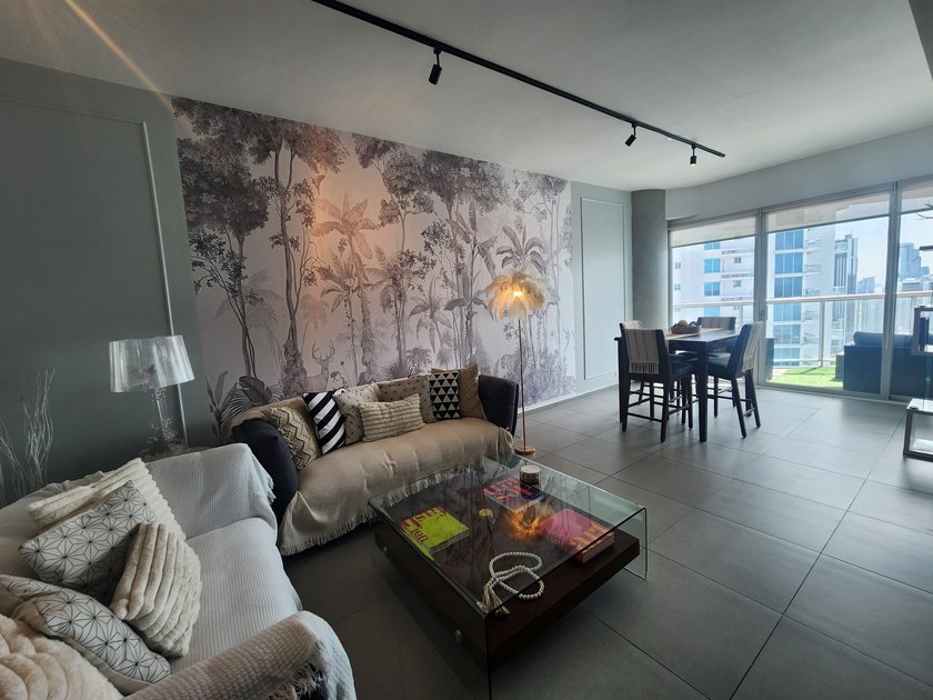 Yacht Club is one of the most beautiful sites on Avenida Balboa - Beach Home for sale in Panama City,  on Beachhouse.com