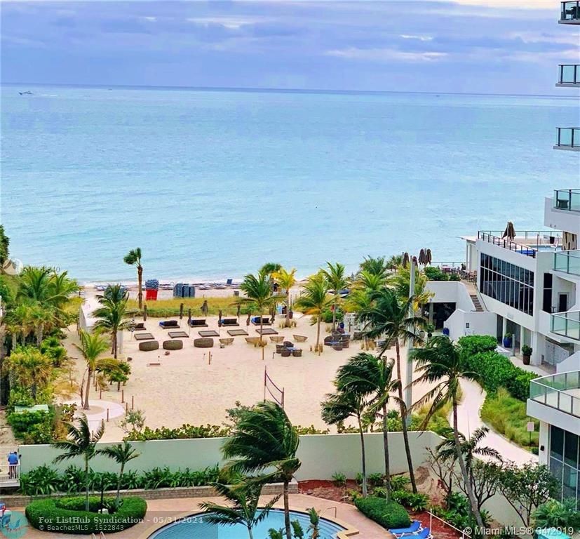 Explore this prime beachfront investment opportunity. Stunning - Beach Condo for sale in Hollywood, Florida on Beachhouse.com