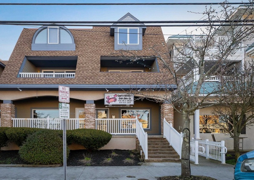 OWNER FINANCING AVAILABLE 4. This spacious townhome style three - Beach Condo for sale in Avalon, New Jersey on Beachhouse.com