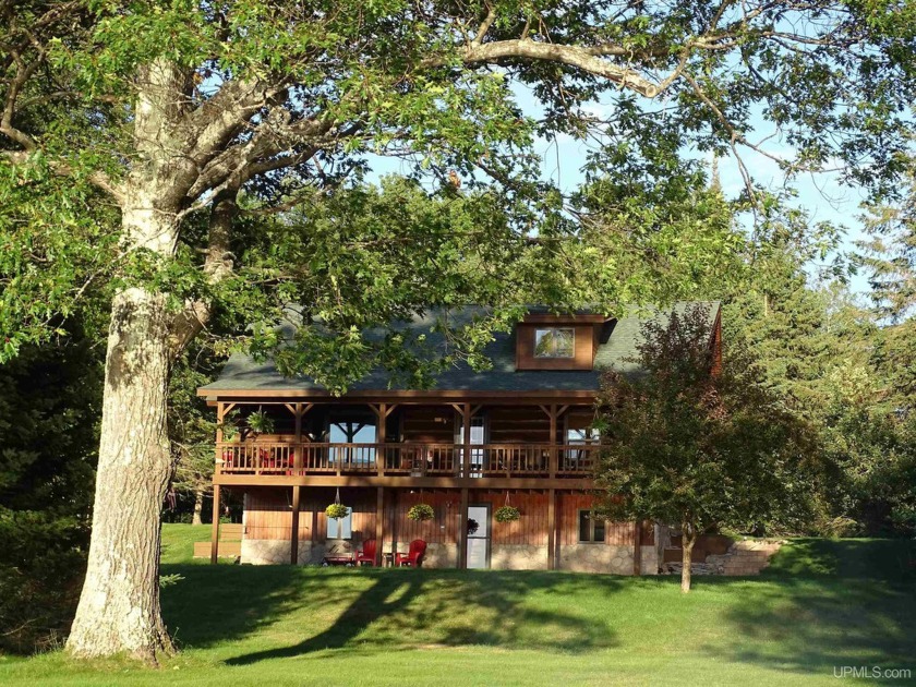 Spectacular custom-built Koski log home on Lake Superior! This - Beach Home for sale in L Anse, Michigan on Beachhouse.com