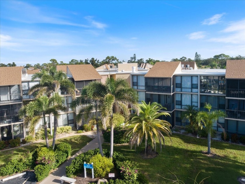 Under contract-accepting backup offers. Light-Filled, Move-In - Beach Condo for sale in Venice, Florida on Beachhouse.com