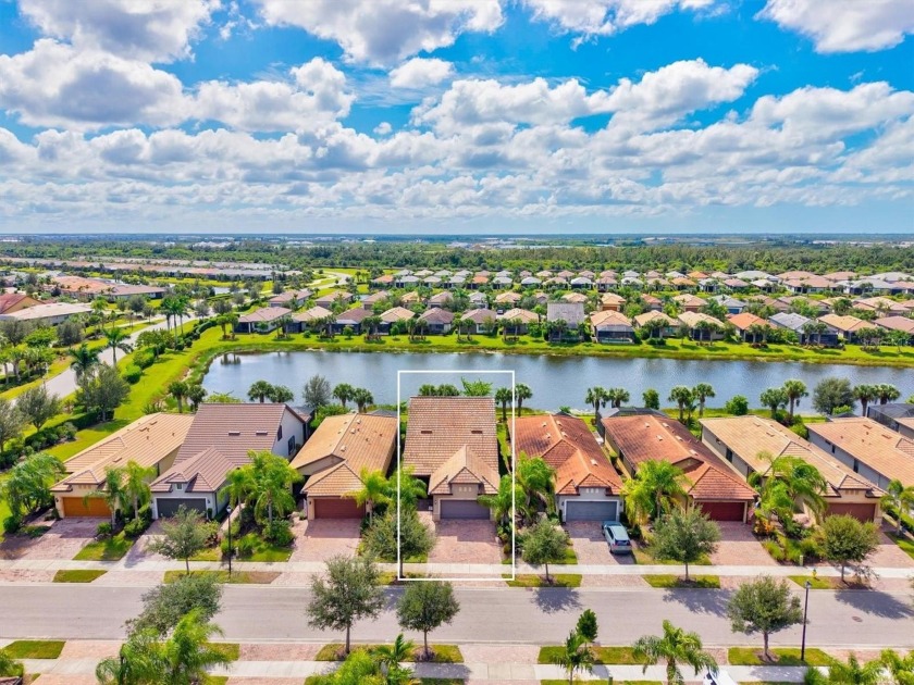 Under contract-accepting backup offers. Welcome to this - Beach Home for sale in Venice, Florida on Beachhouse.com