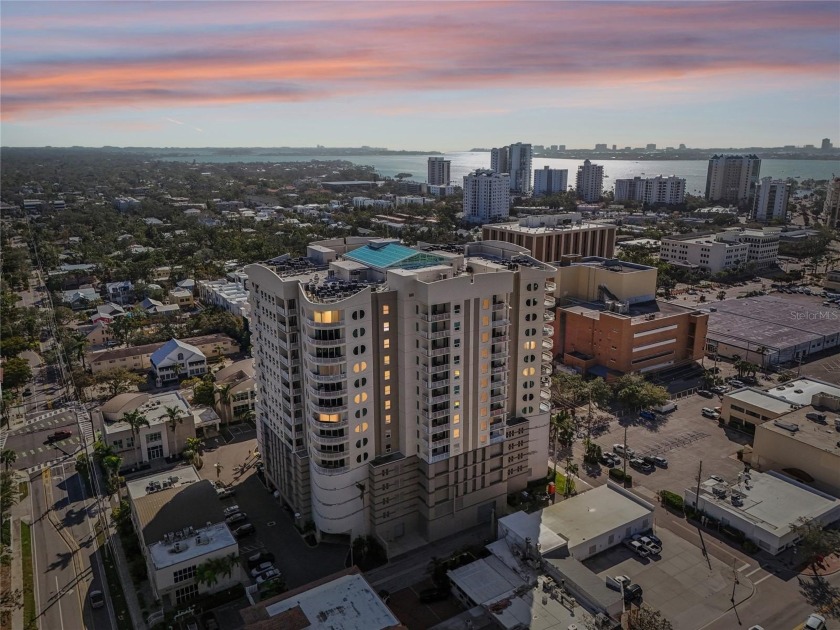 Priced under current Appraisal Report. Report available to - Beach Condo for sale in Sarasota, Florida on Beachhouse.com