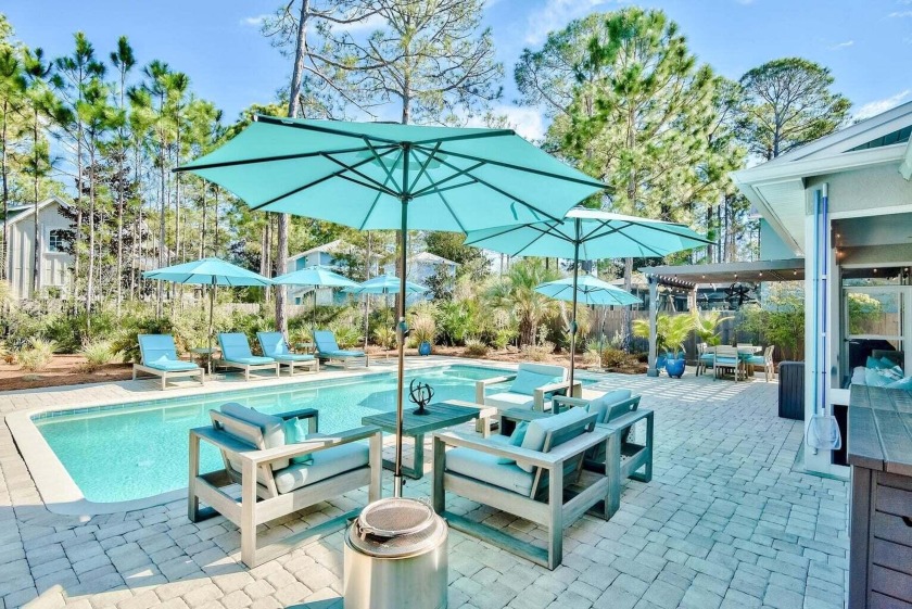 Beautifully updated Ranch style home in the amazing Sugarwood - Beach Home for sale in Santa Rosa Beach, Florida on Beachhouse.com
